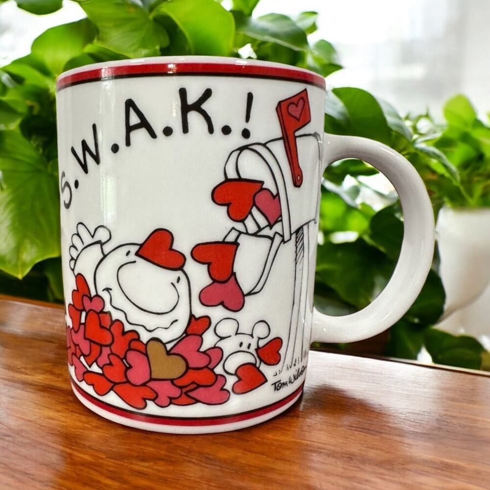 Ziggy Comics 2015 White Ceramic Valentine's Day Heart Loving Thoughts Coffee Mug